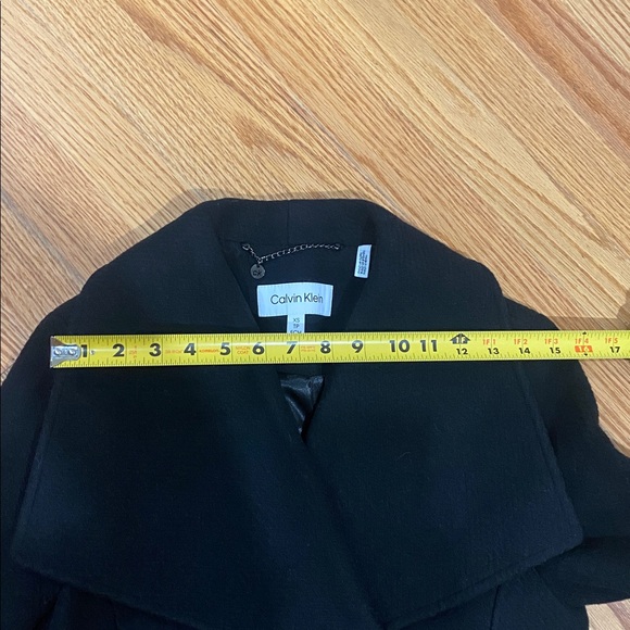 Retail $400 New Calvin Klein black wrap coat with belt - Picture 14 of 16